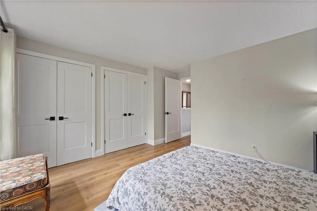 465 Woolwich Street N, #32