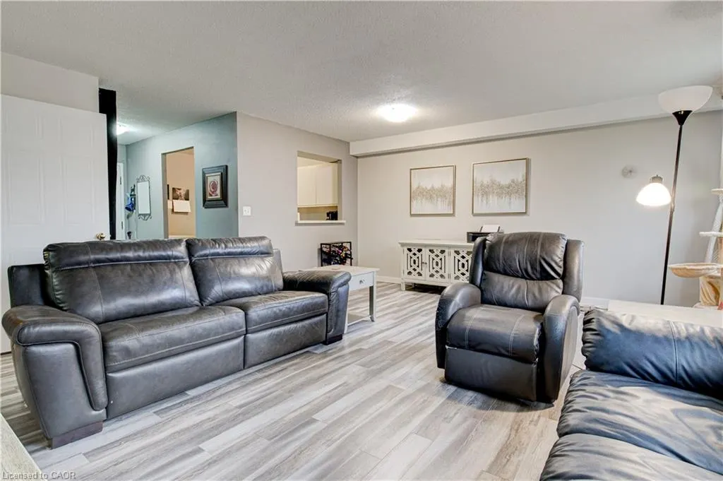 18 Holborn Court, #104