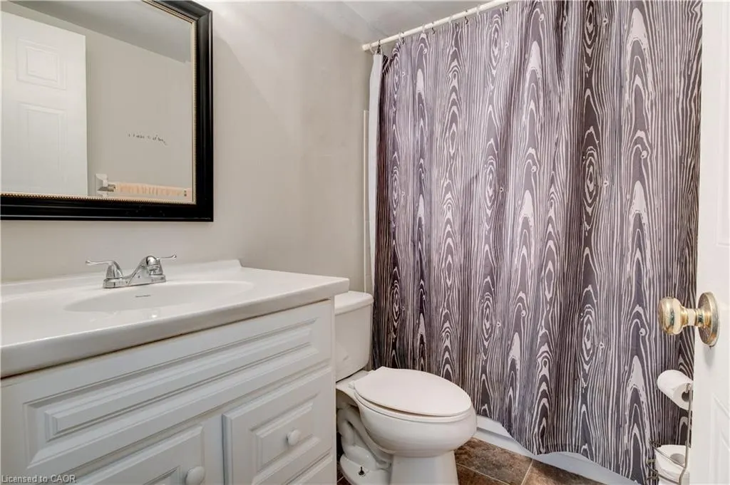 18 Holborn Court, #104