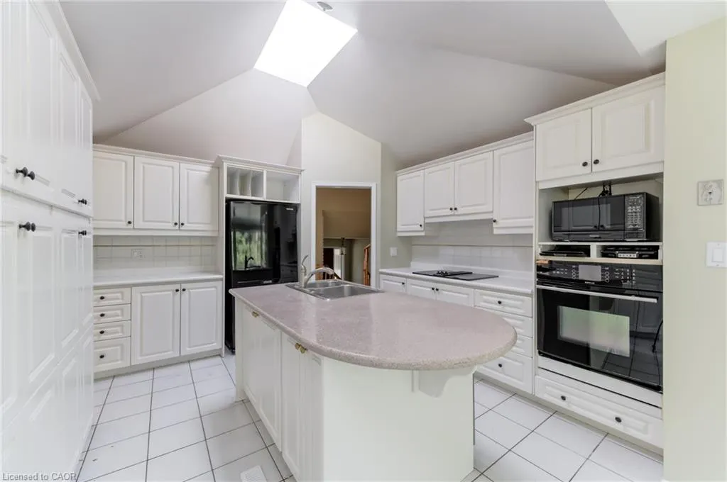 111 Gloucester Avenue