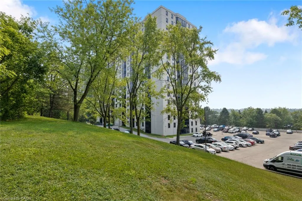 35 Green Valley Drive, #506