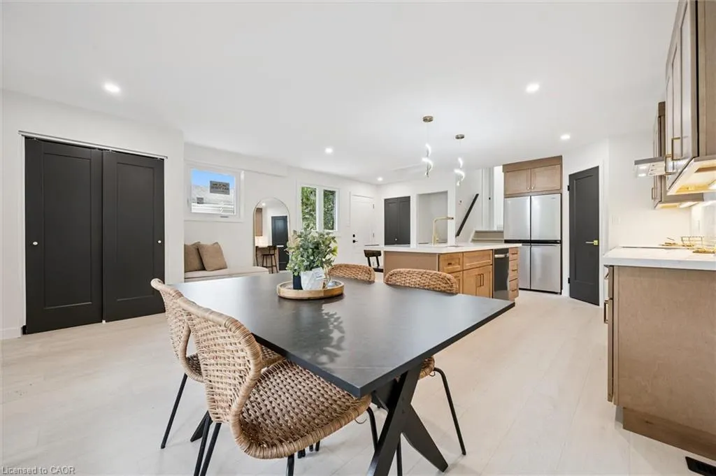 459 Drummerhill Crescent