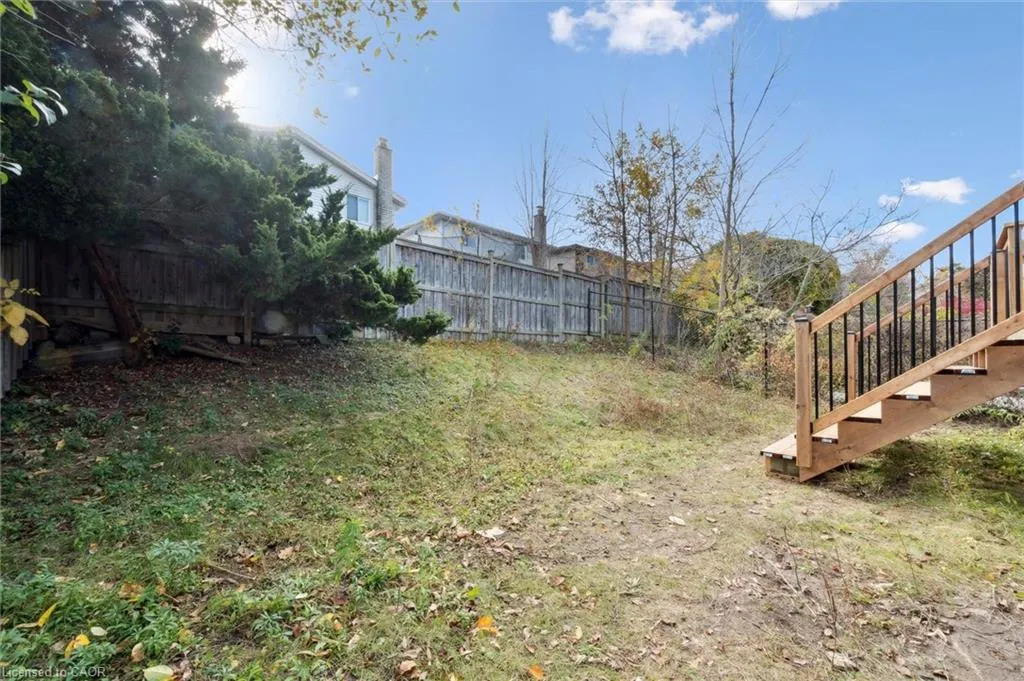 459 Drummerhill Crescent