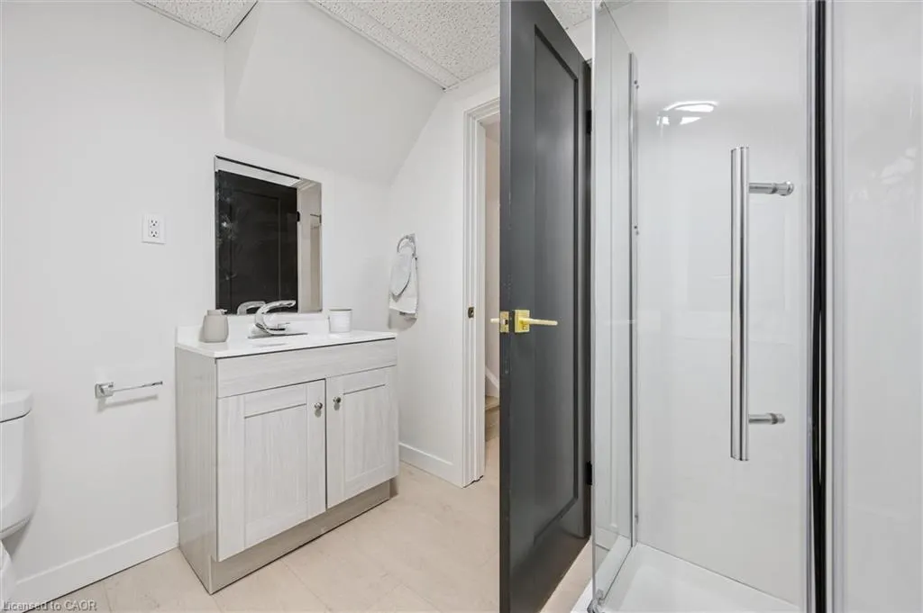 459 Drummerhill Crescent