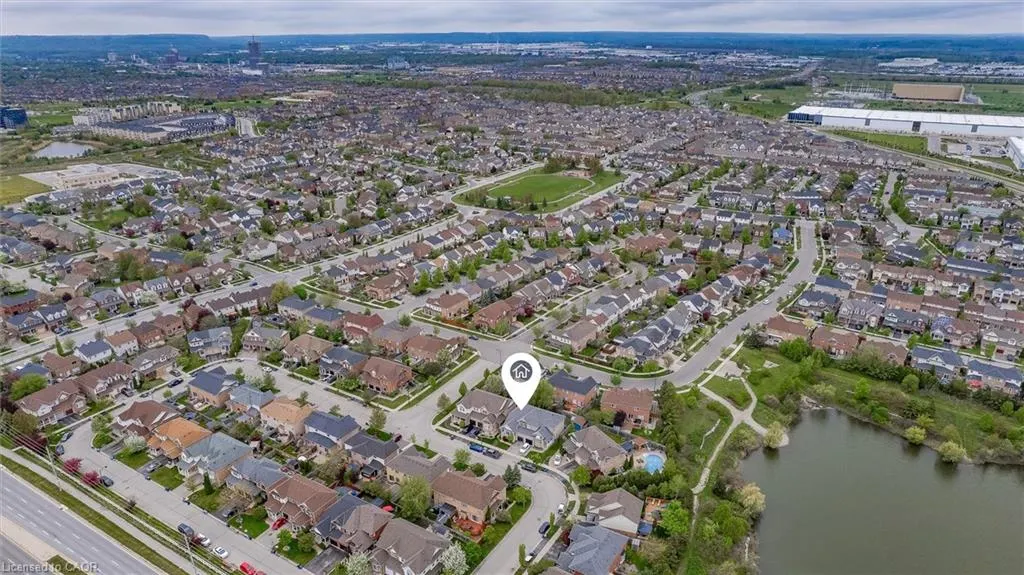 1617 Gowling Terrace