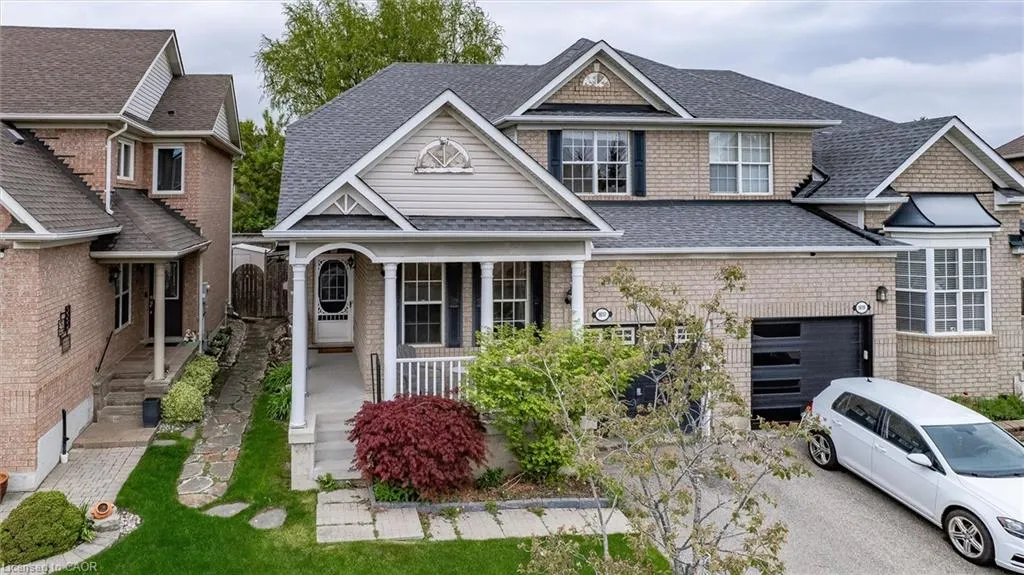 1617 Gowling Terrace