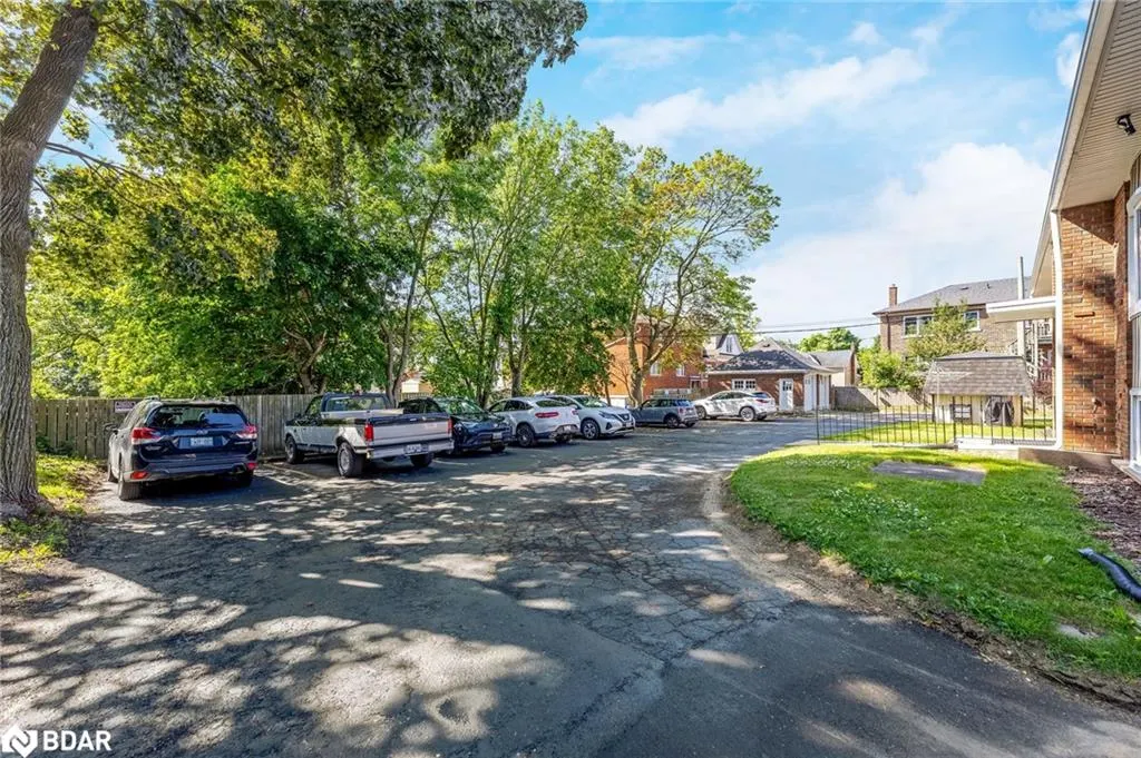 233 Westminster Drive S