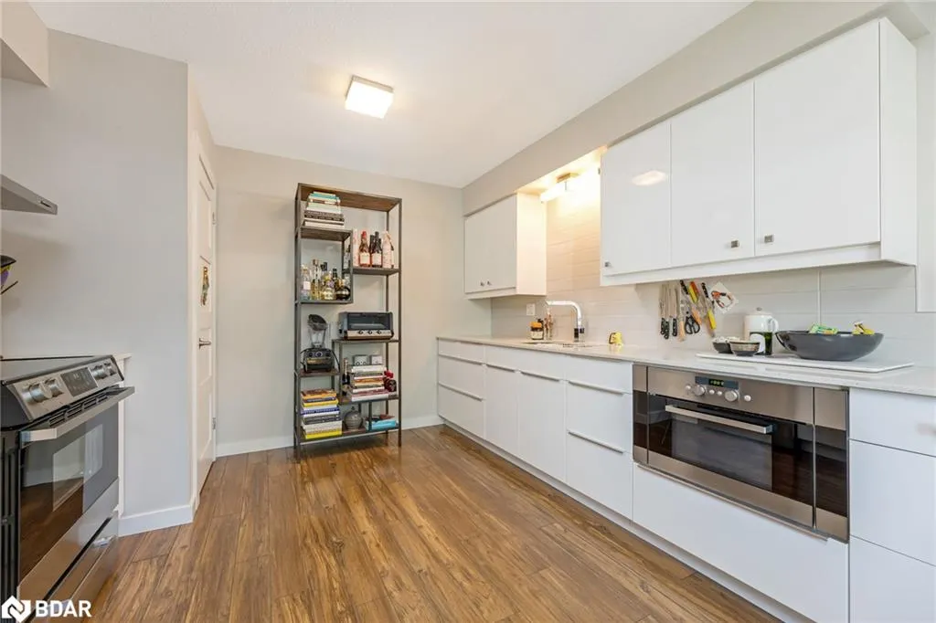 233 Westminster Drive S