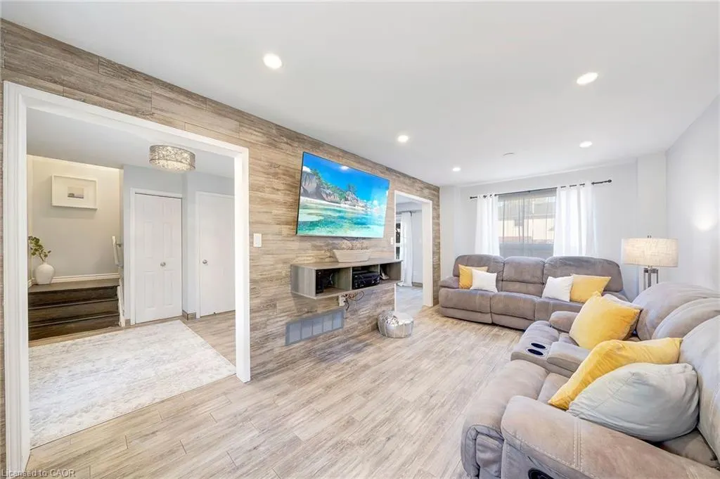 22 Pleasant Grove Terrace