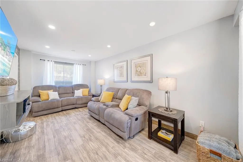 22 Pleasant Grove Terrace