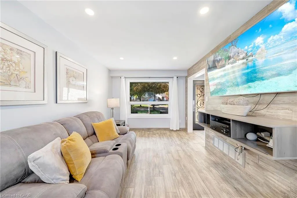 22 Pleasant Grove Terrace