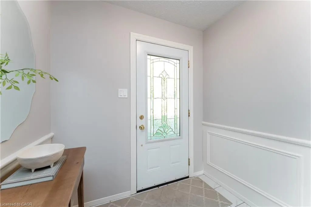 2252 Upper Middle Road, #6