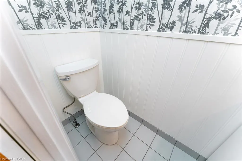 2252 Upper Middle Road, #6