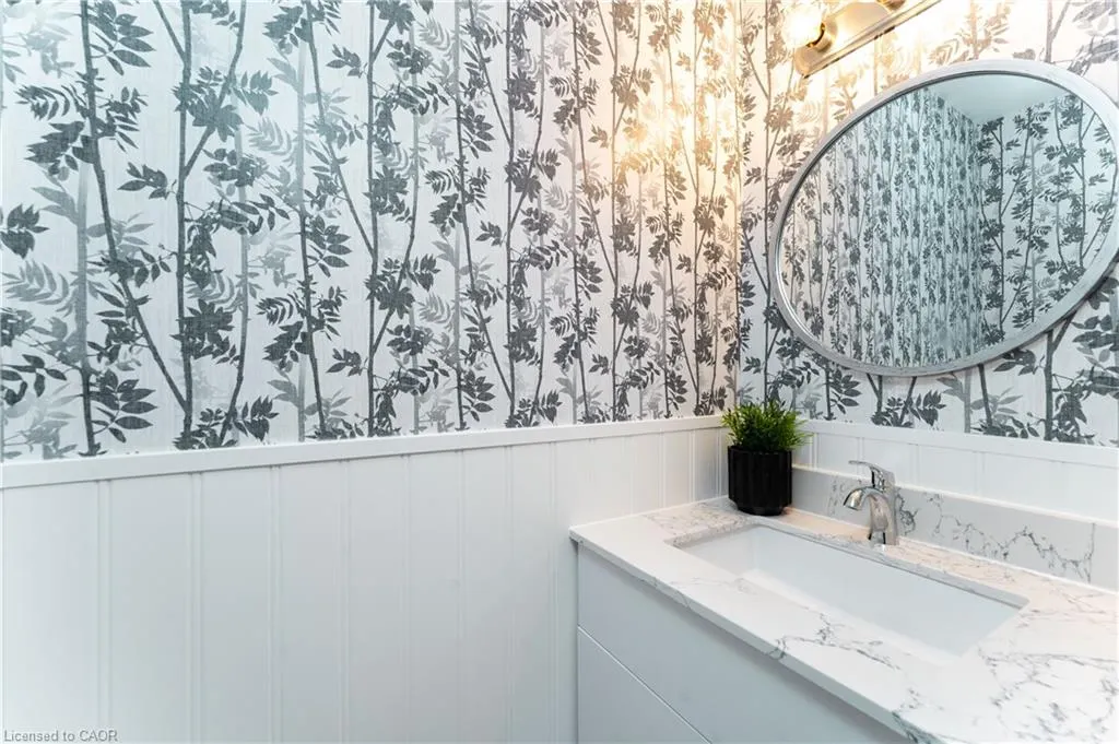 2252 Upper Middle Road, #6