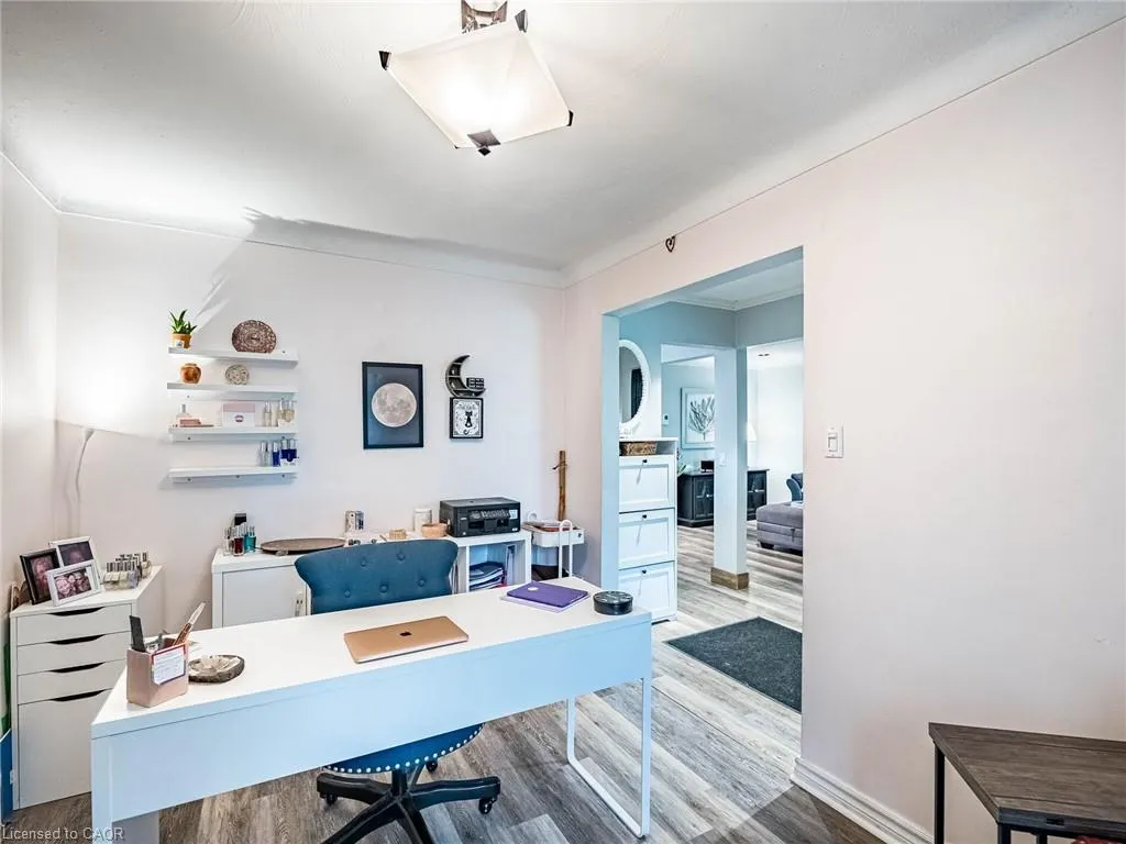 637 Artreva Crescent