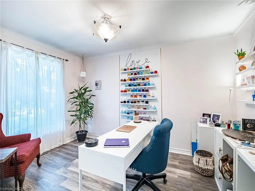 637 Artreva Crescent