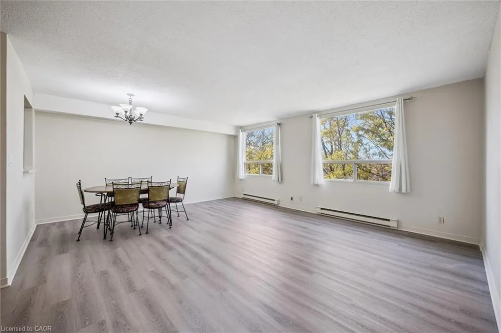 18 Holborn Court, #504