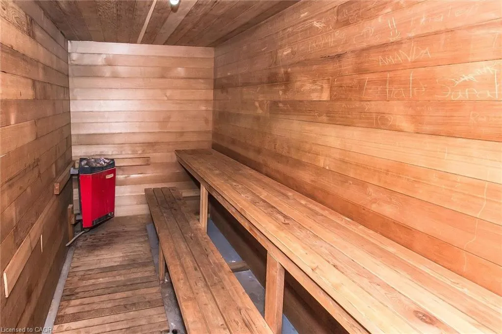 18 Holborn Court, #504