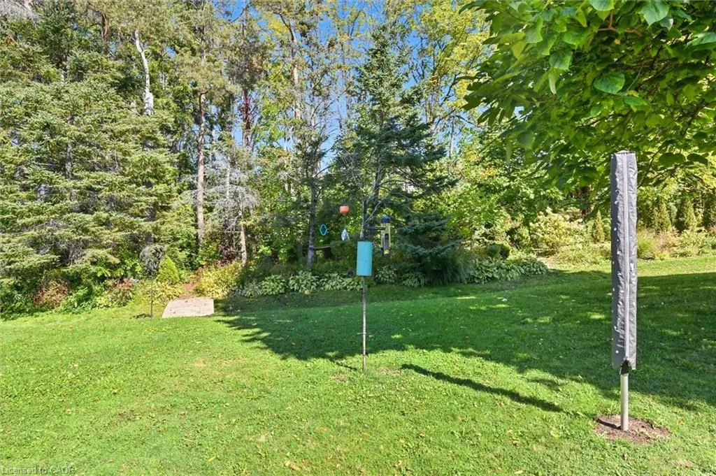 34 Cardinal Mindszenty Boulevard