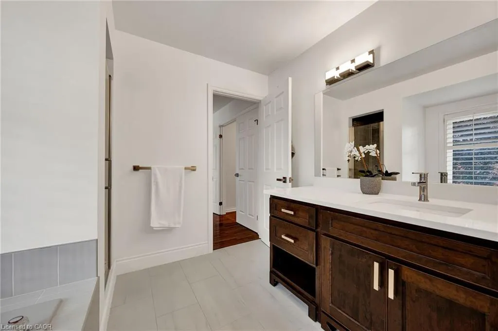 250 Grey Squirrel Place