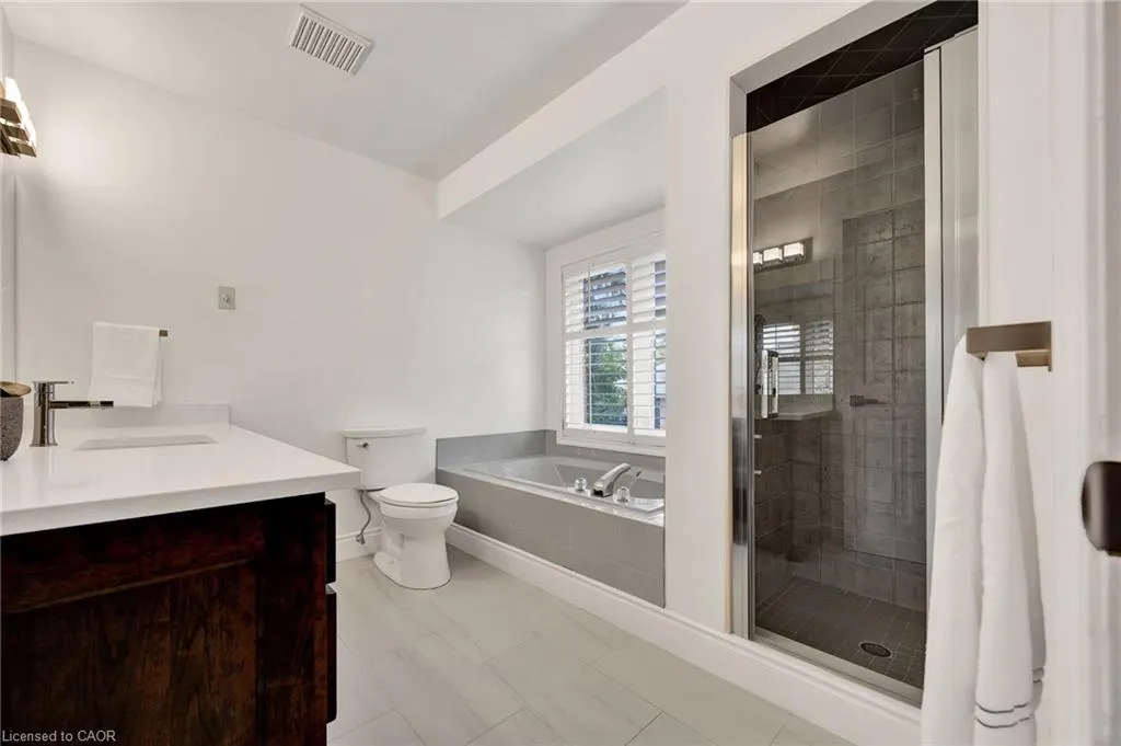 250 Grey Squirrel Place