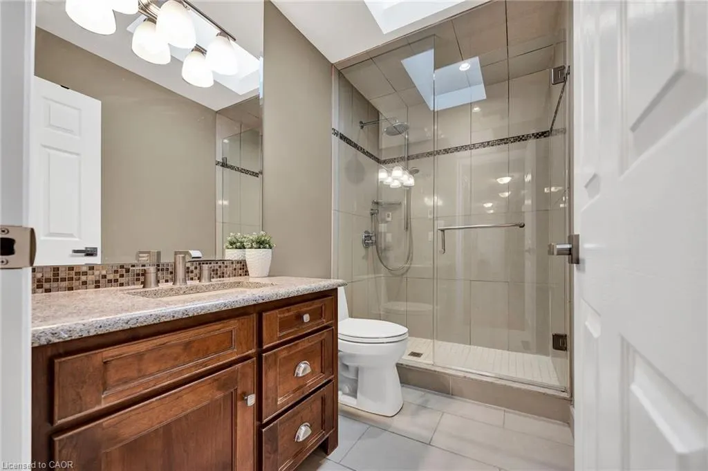 250 Grey Squirrel Place