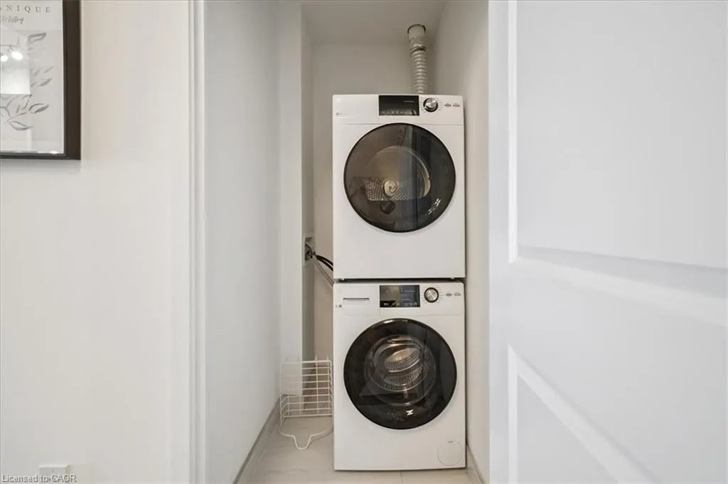 2007 James Street, #1405