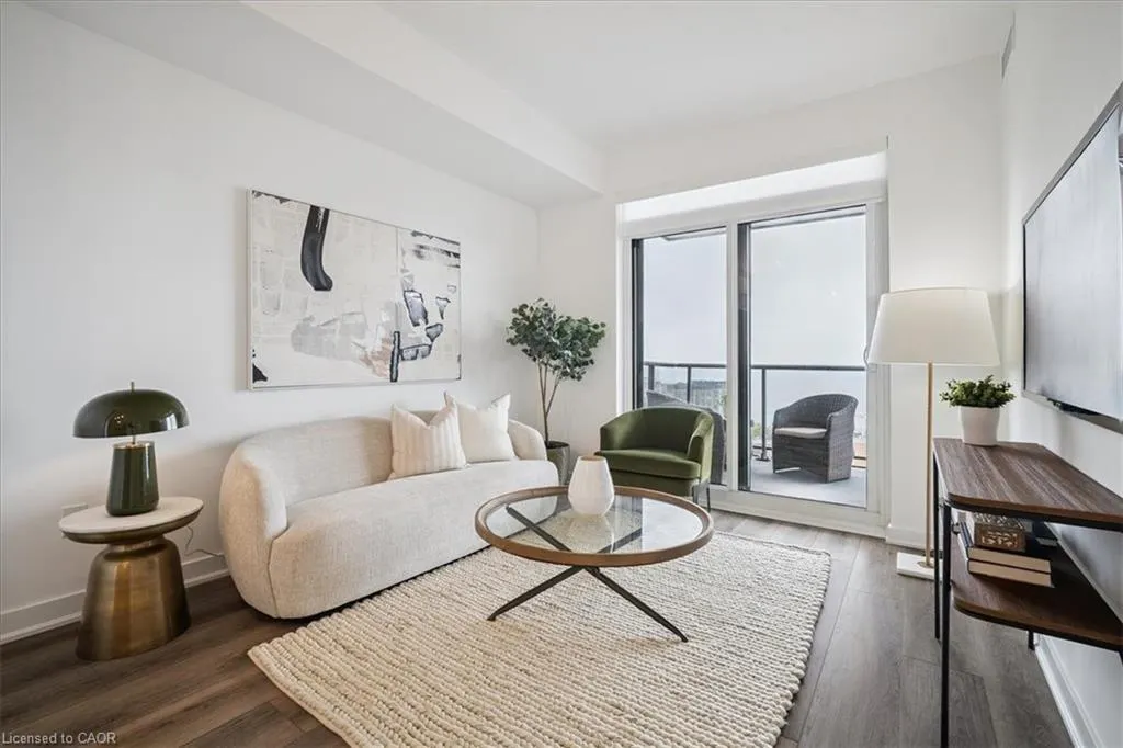 2007 James Street, #1405