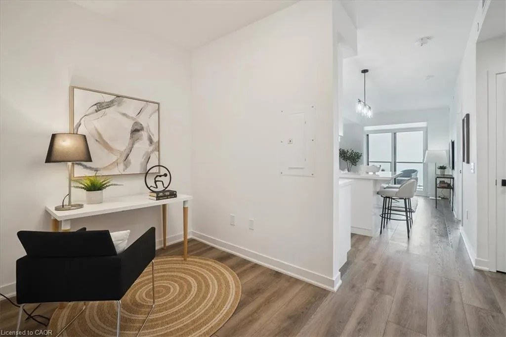 2007 James Street, #1405