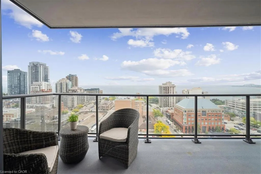 2007 James Street, #1405