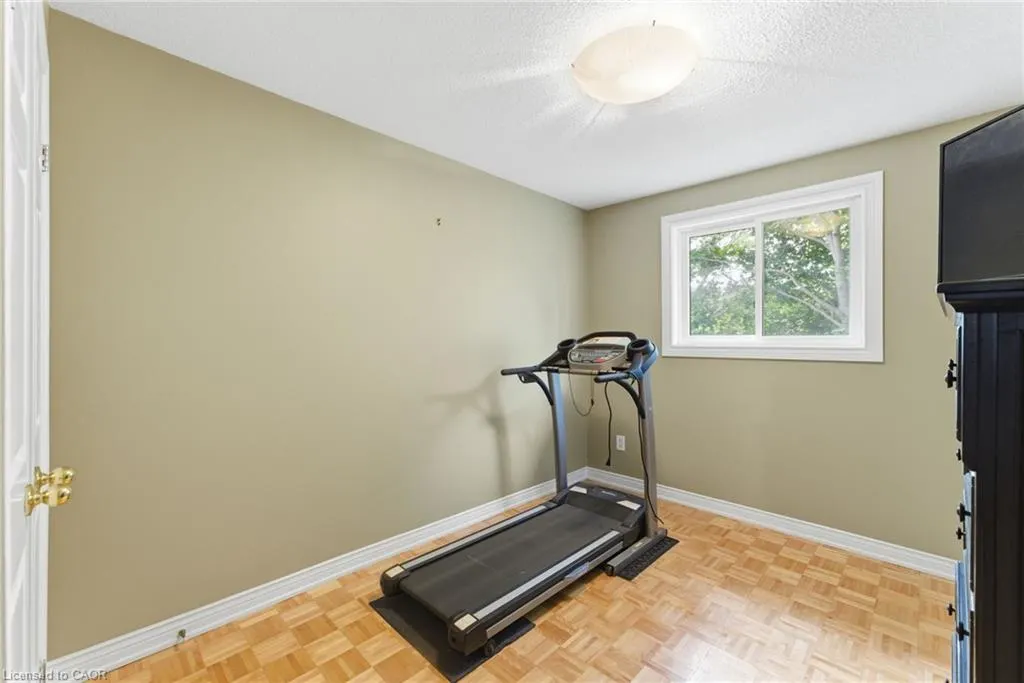 34 Dynasty Avenue, #33