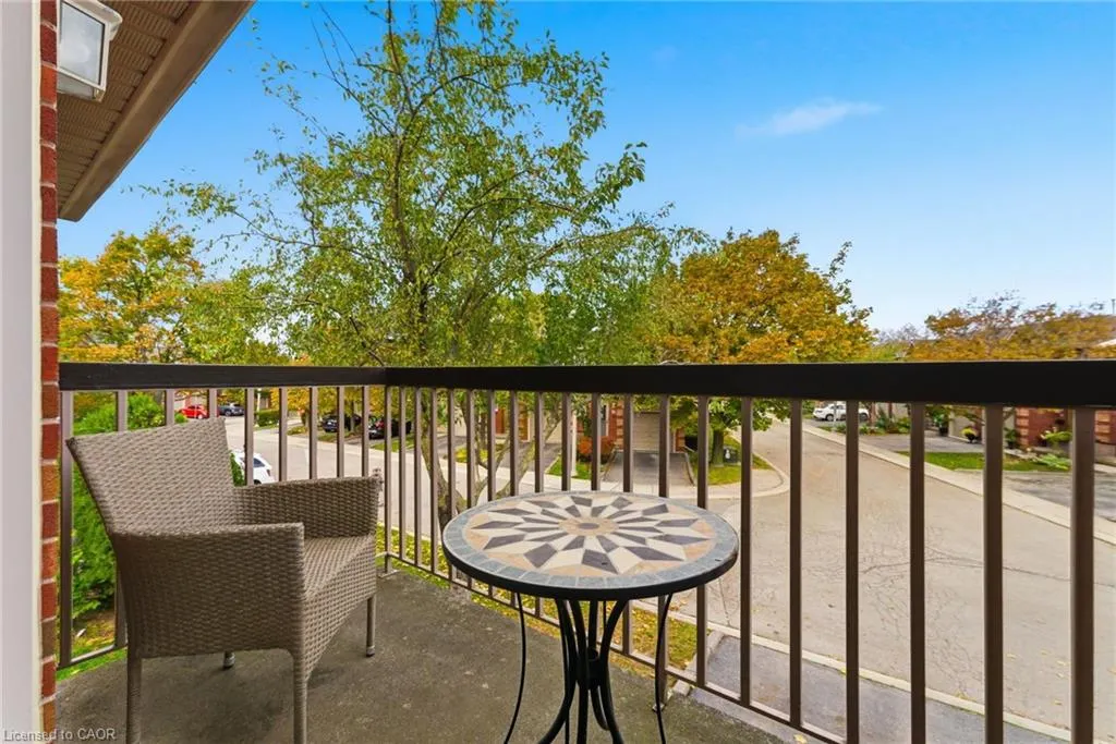 34 Dynasty Avenue, #33