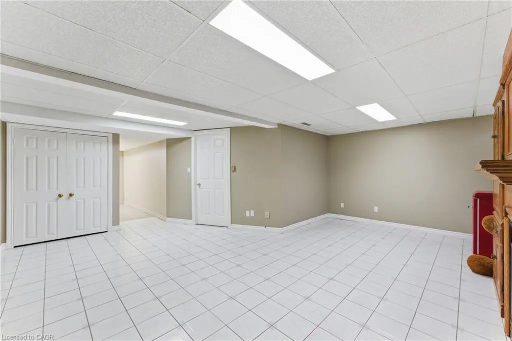 34 Dynasty Avenue, #33