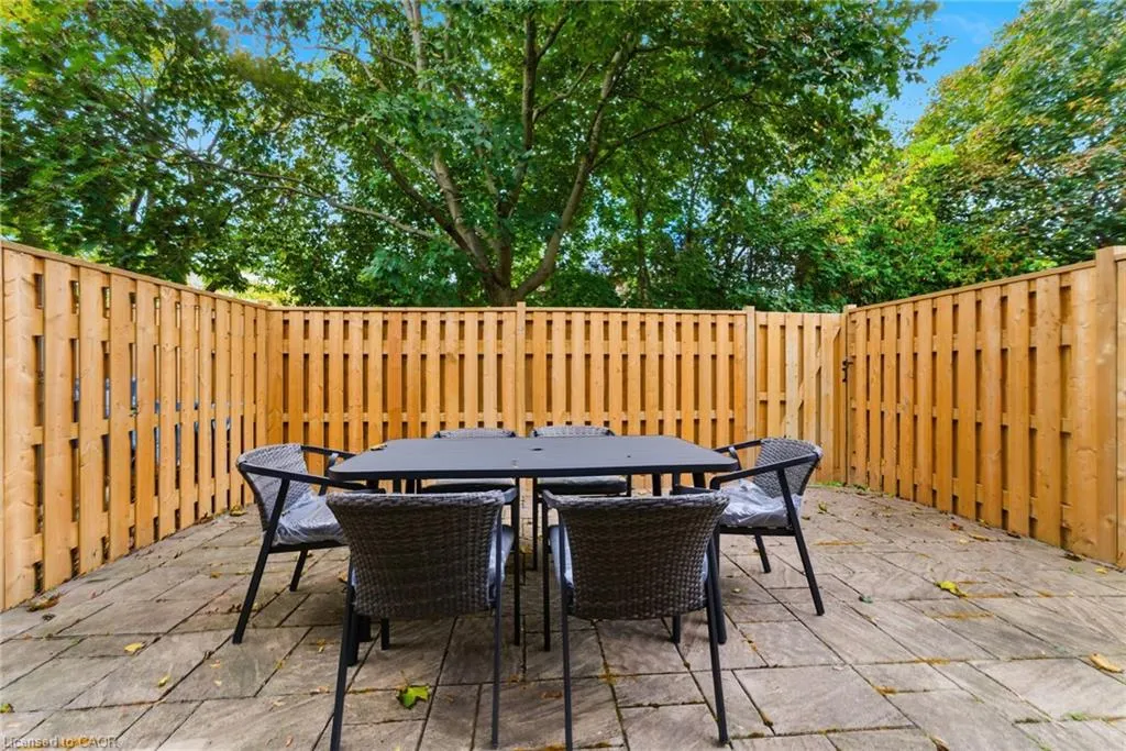 34 Dynasty Avenue, #33