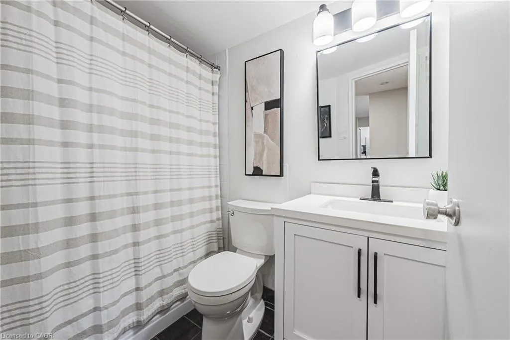 2055 Upper Middle Road, #1206