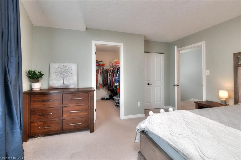 96 Raising Mill Gate