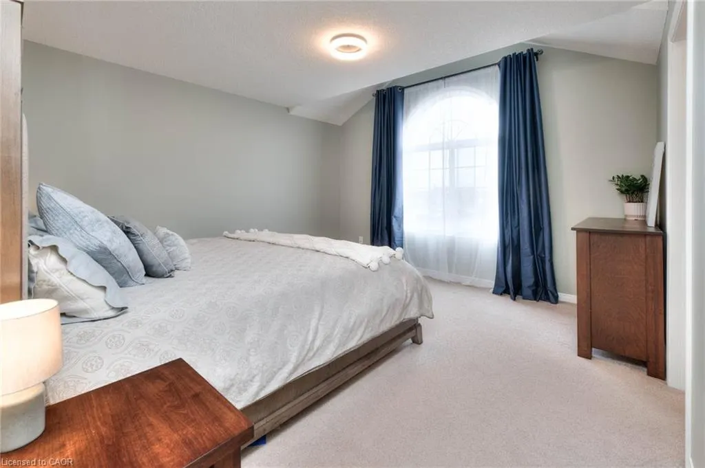 96 Raising Mill Gate