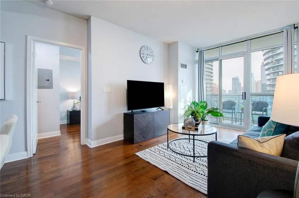 80 Absolute Avenue, #1207