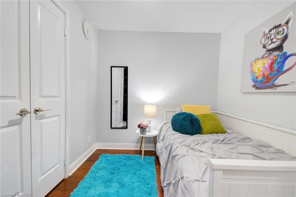 80 Absolute Avenue, #1207