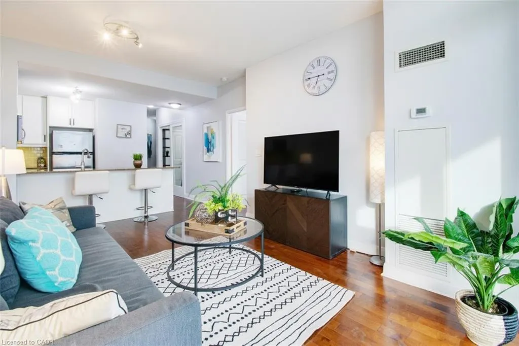 80 Absolute Avenue, #1207