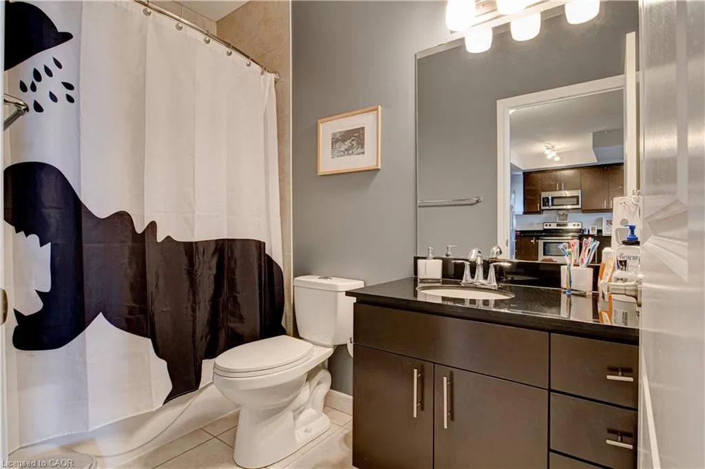 539 Belmont Avenue, #1106