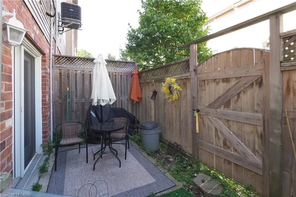 55 Mooregate Crescent, #12A