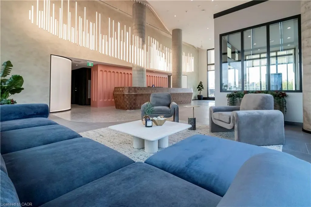 25 Wellington Street S, #1714