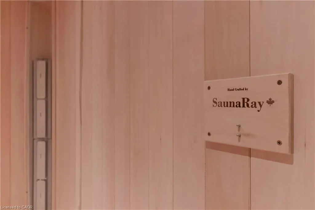 25 Wellington Street S, #1714