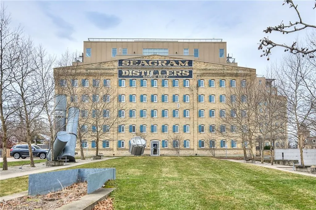 3 Father David Bauer Drive, #305