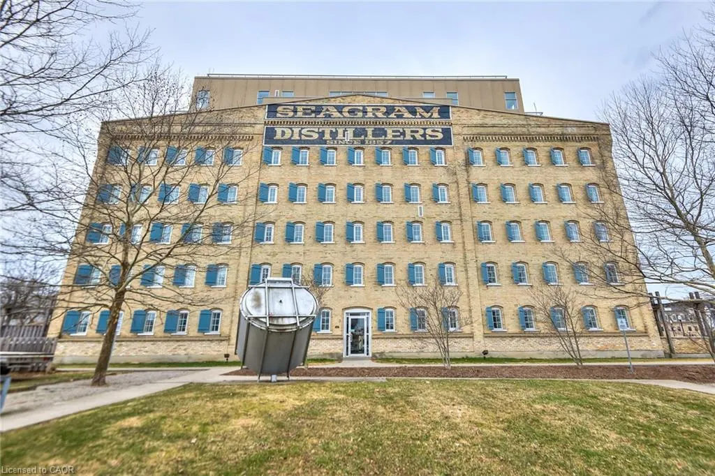 3 Father David Bauer Drive, #305