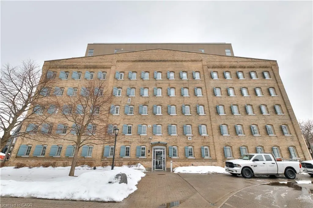 3 Father David Bauer Drive, #305