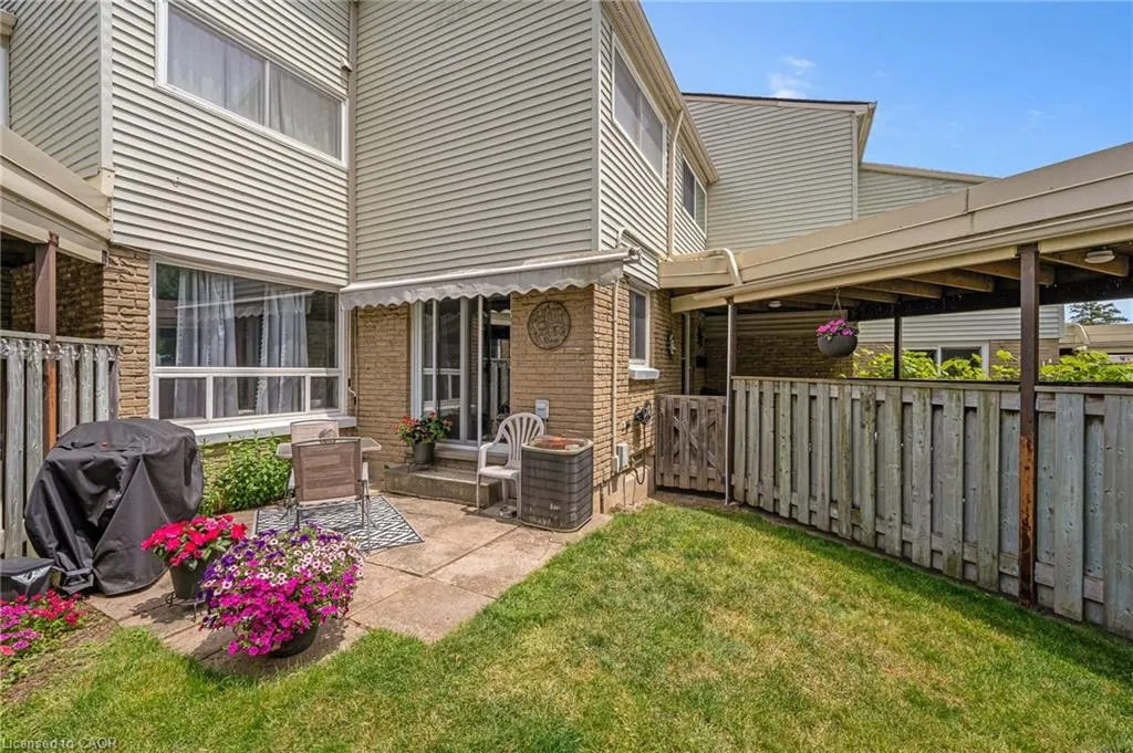 415 Morgan Avenue, #15