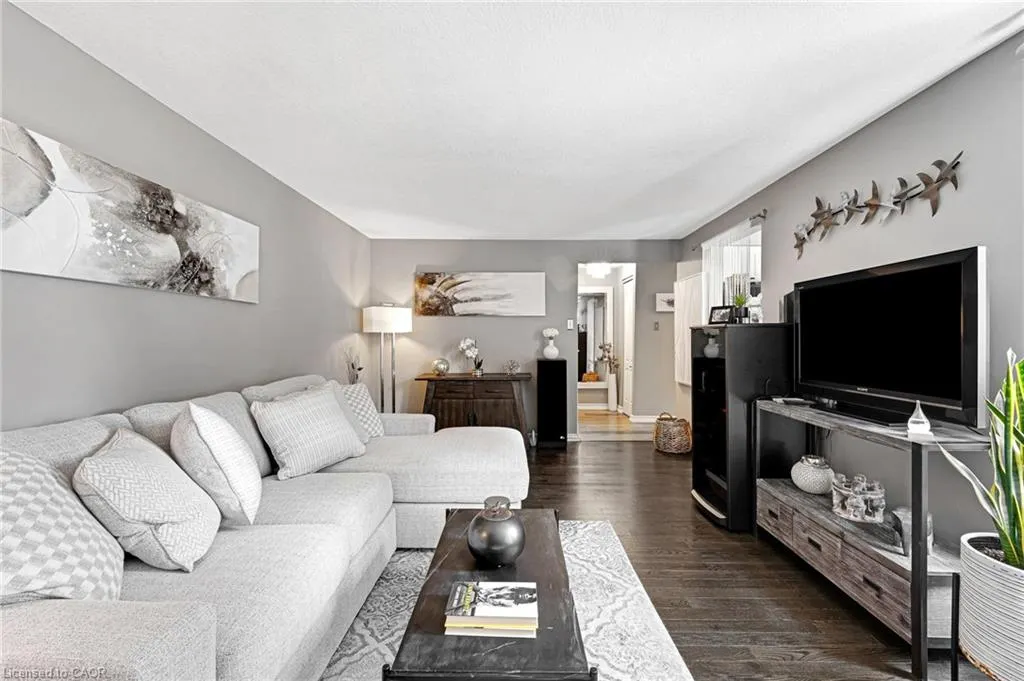 415 Morgan Avenue, #15