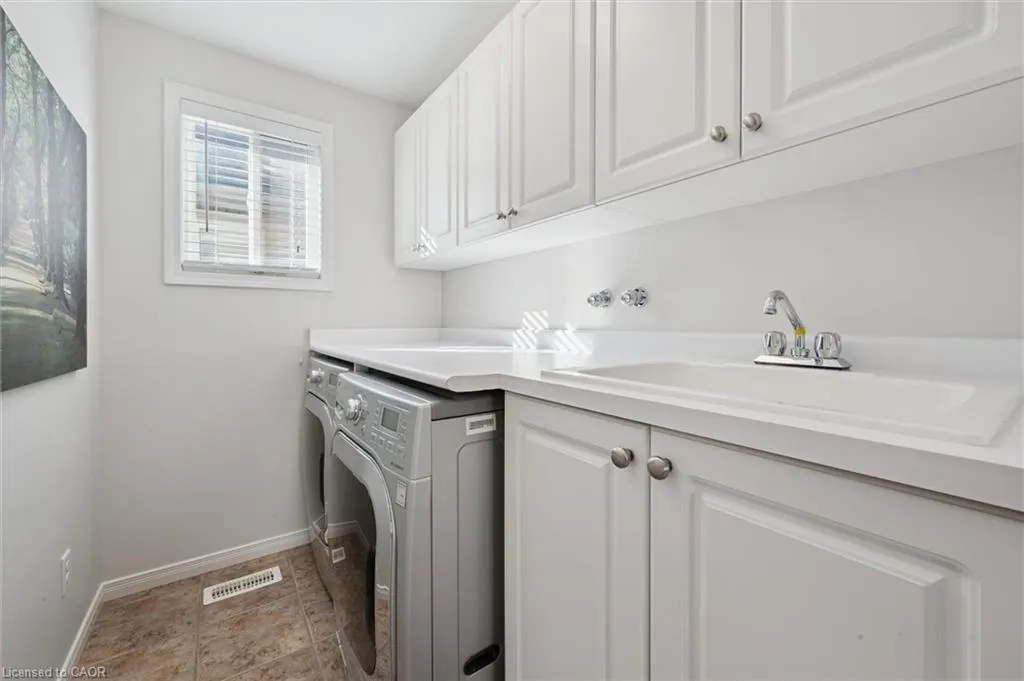 416 Beaumont Crescent